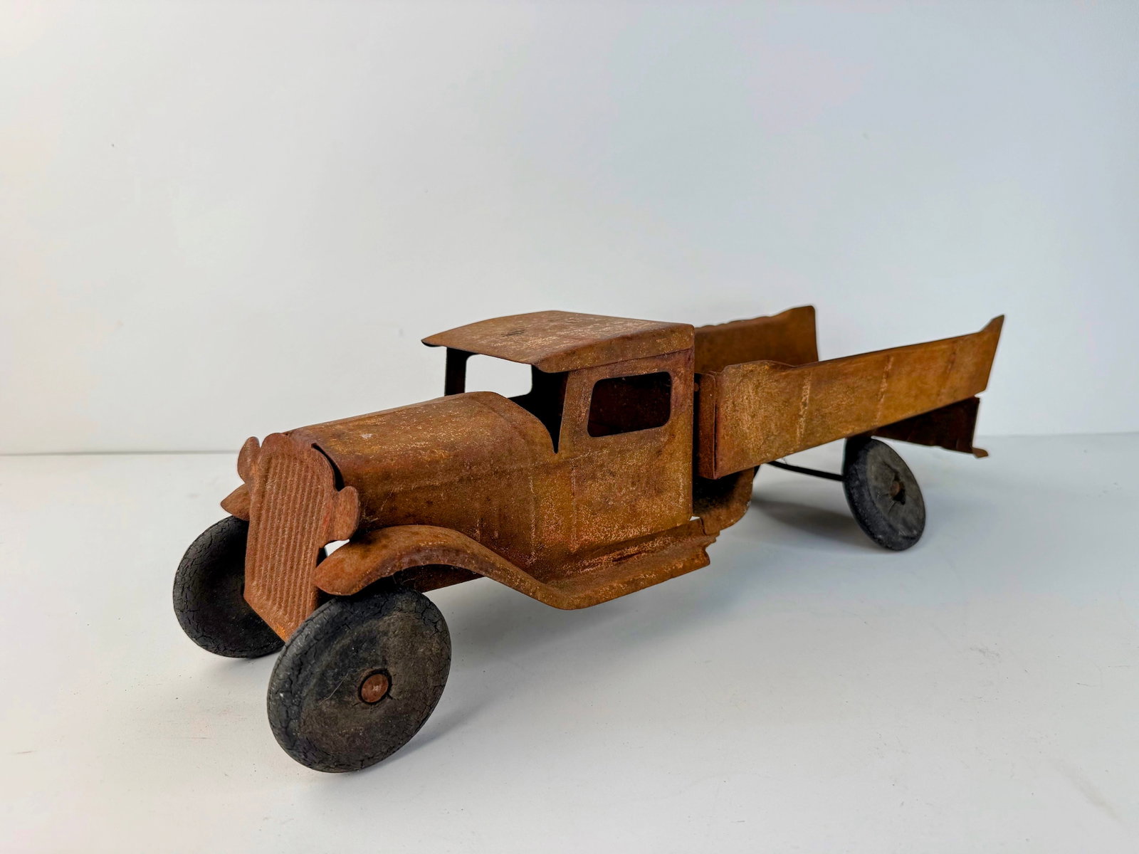 1920's Pressed Steel steelcraft dump truck (1 of 7)