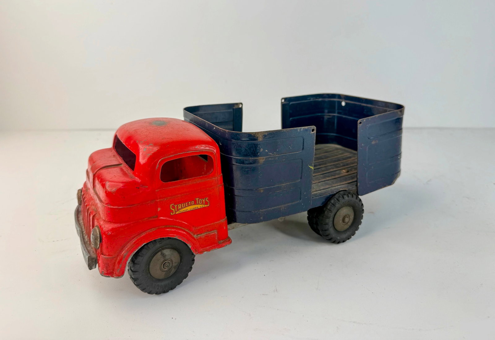 1950s Pressed Steel pressed steel barrel hauling truck (1 of 6)