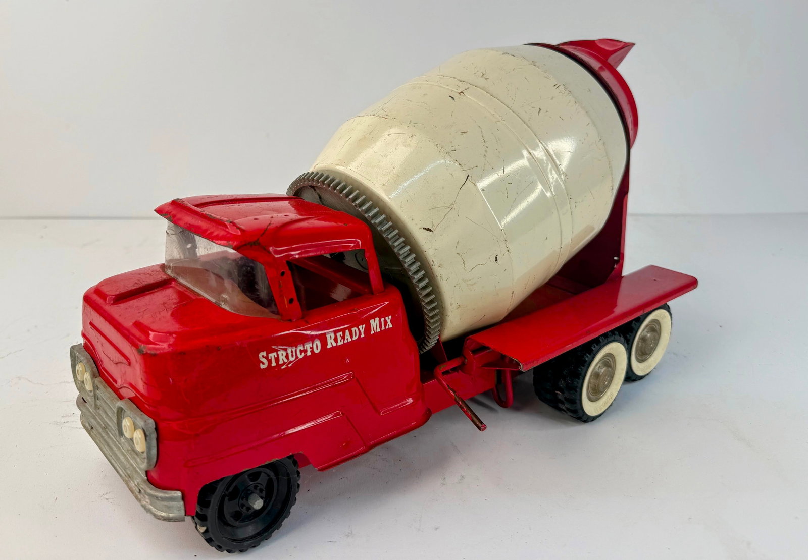 Structo Ready Mix Pressed Steel Concrete Mixer Truck (1 of 5)