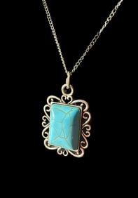 Women's Western Necklace Faux Turquoise, Silver Pendant & Chain Fashion Accessories