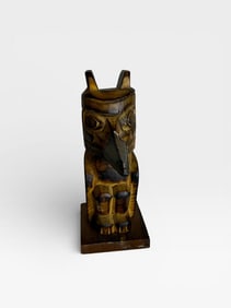 Village Store Totem Long Beak Raven Wooden 1999 Hand Carved Signed Native American Souvenir