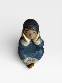 Lladro Figurine #2158 Pensive Eskimo Girl, Porcelain Spain