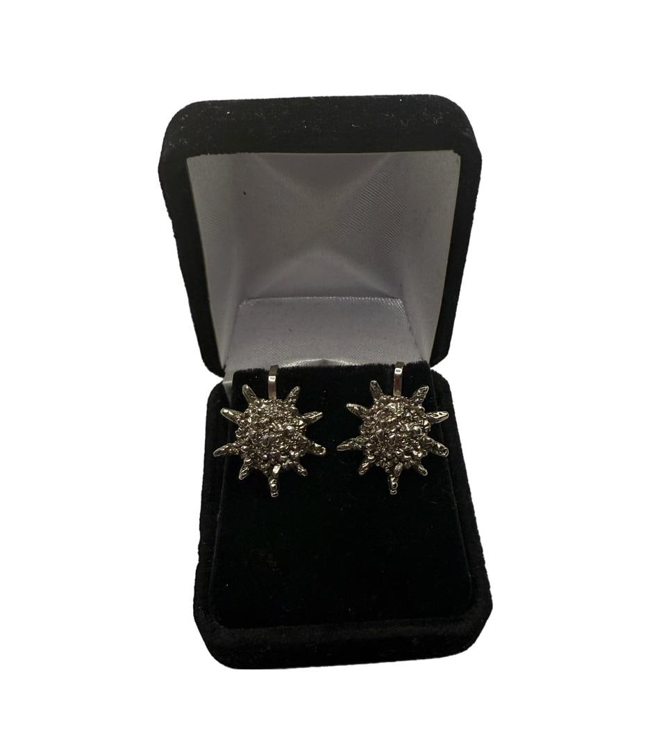 1950s MCM Vintage Starburst Clip On Earrings Textured Silvertone Costume Jewelry STUNNING: 25 1950s MCM Vintage Starburst Clip On Earrings Textured Silvertone Costume Jewelry STUNNING Untested Unmarked 6 GRAMS