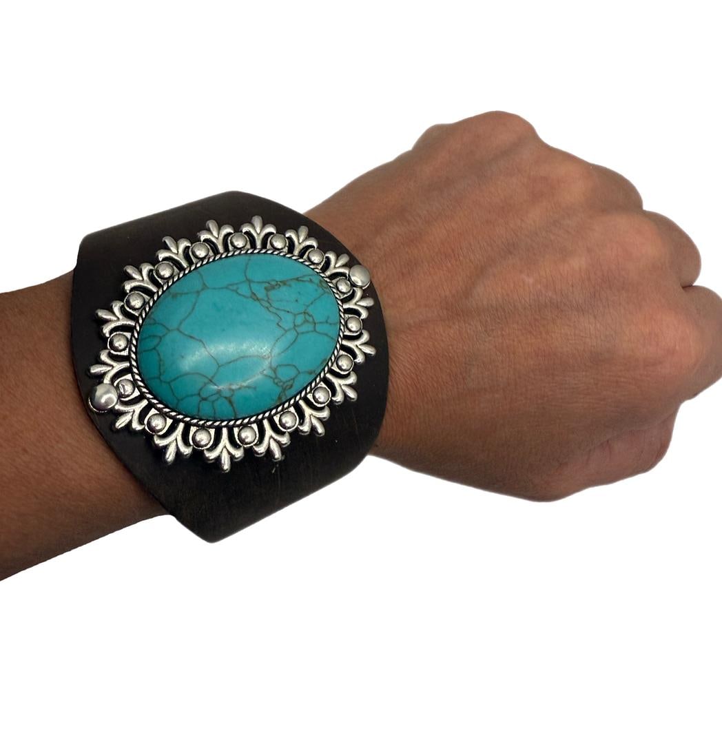 Western Fashion Women's Chunky Faux Turquoise, Silver & leather Cuff Bracelet 9.5" (1 of 5)