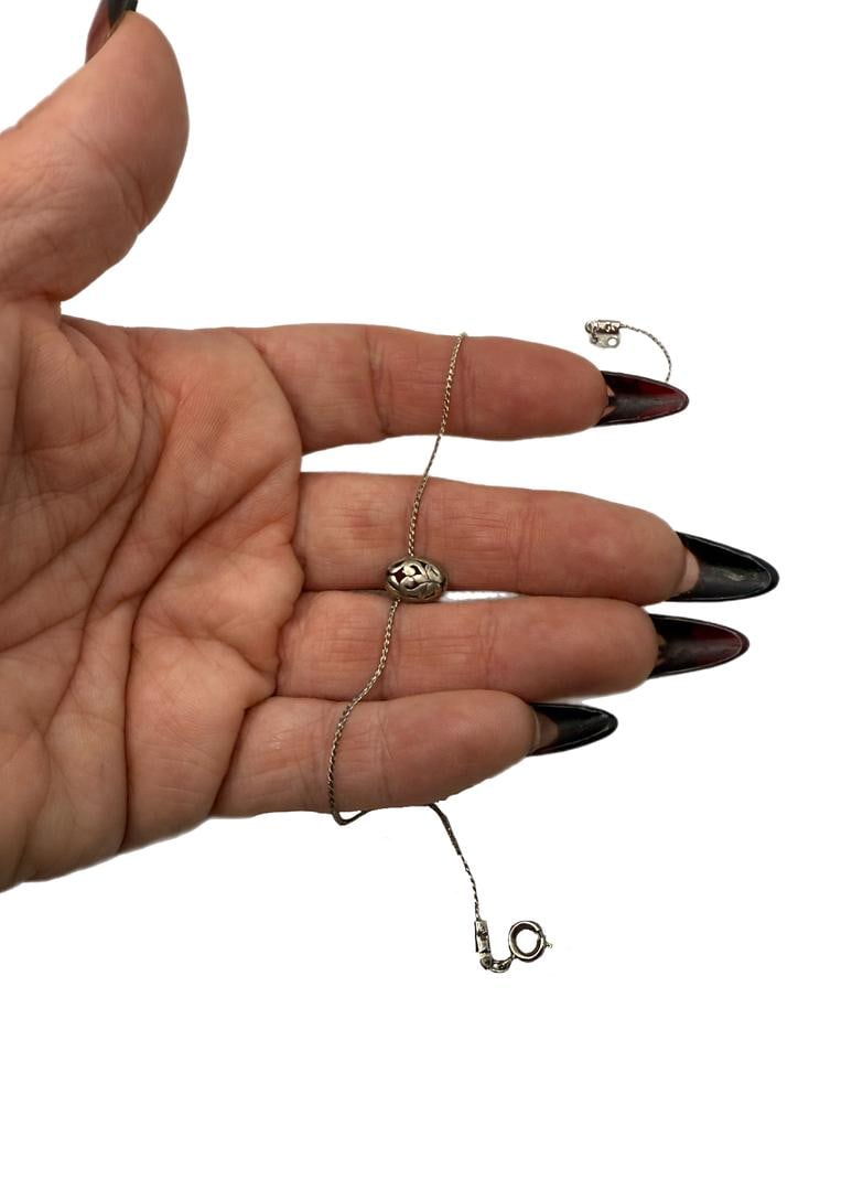 Bracelet with Sterling Silver 925 Charm 10" Unmarked Silver Bracelet; 2 GRAMS: 56 Bracelet with Sterling Silver 925 Charm 10" unmarked Silver Bracelet; 2 GRAMS