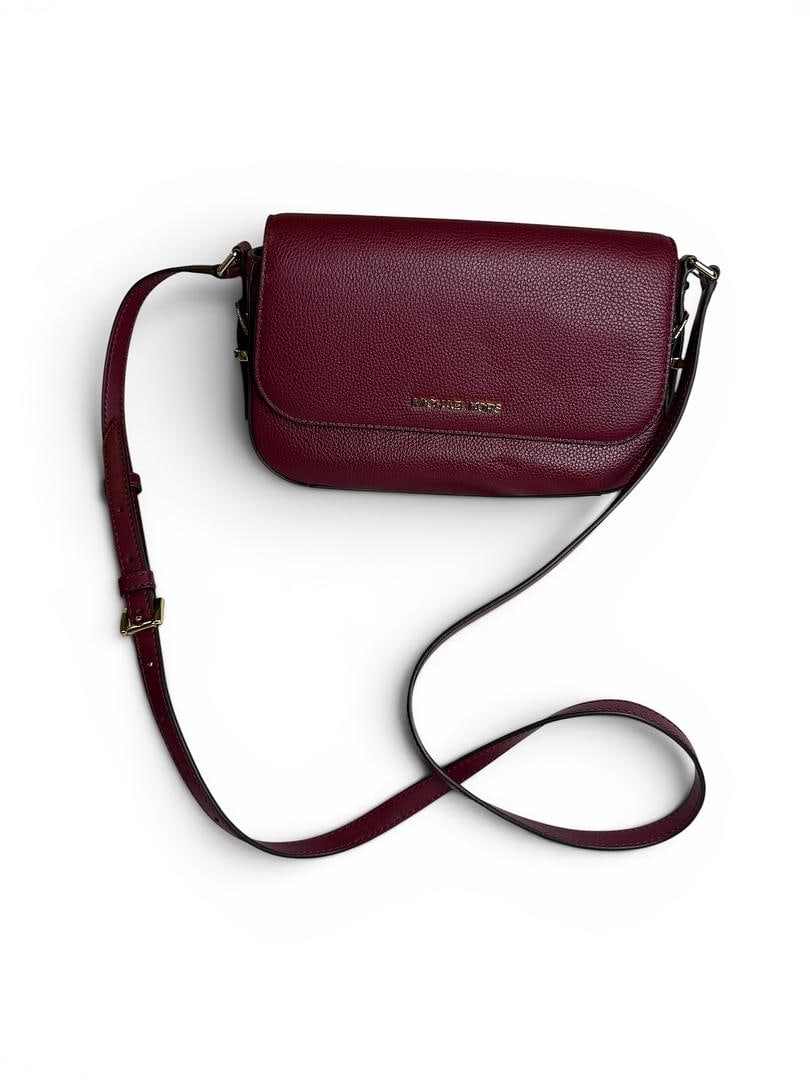 Michael Kors BEDFORD LEGACY Mulberry Large Large Flap Crossbody Leather Brand New with Tags 228 USD: LOT 45 Michael Kors; BEDFORD LEGACY Mulberry Large Large Flap Crossbody Leather NWOT MSRP $228.00 SKU 196237138507