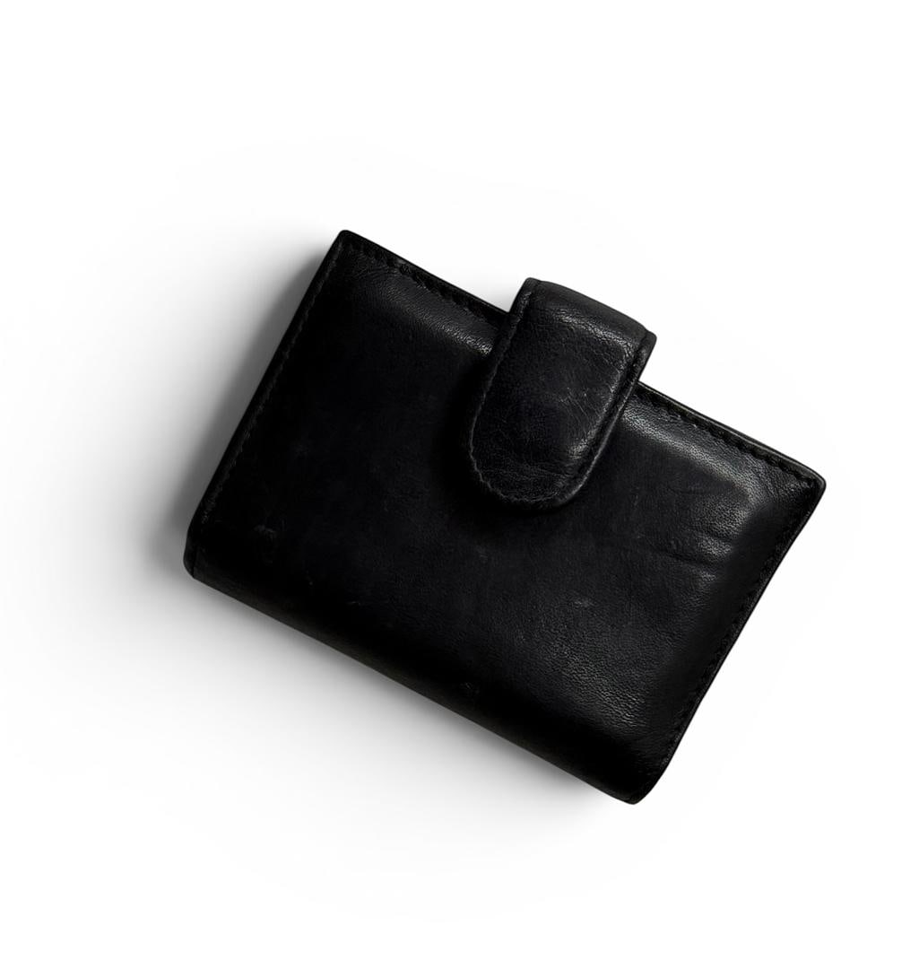 Vintage Black Leather Buxton Bi Fold Wallet Previously Owned Very Good Condition 35 USD (1 of 4)
