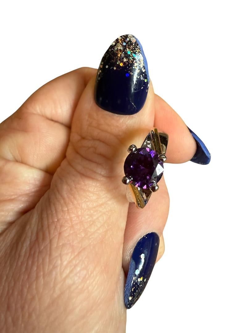 Womens Two Toned Fashion Solitaire Statement Cocktail Ring with Brilliant Cut Center Stone Lavender (1 of 6)
