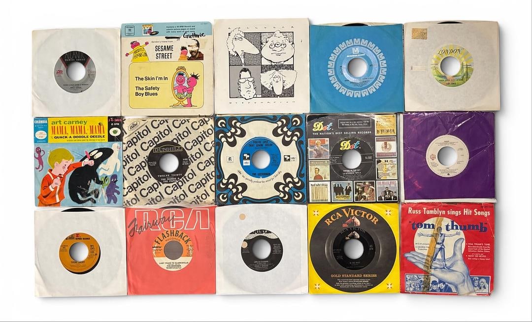 Lot of 15 Rare and High Value 45rpm Vinyl Records Percy Sledge The Mamas and The Papas Fleetwood Mac (1 of 5)