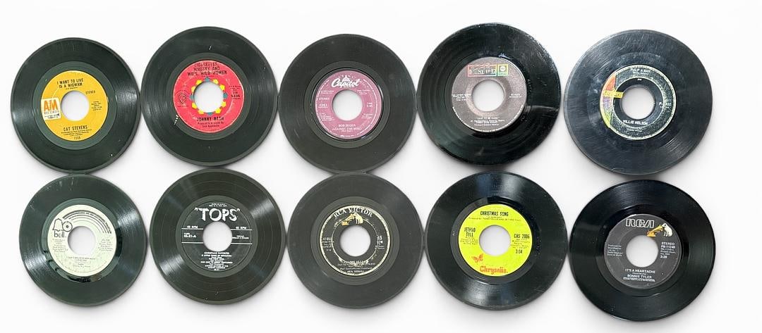 Lot of 10 Rare and High Value 45rpm Vinyl Records Cat Stevens Jethro Tull Johnny Nash Willie Nelson (1 of 3)