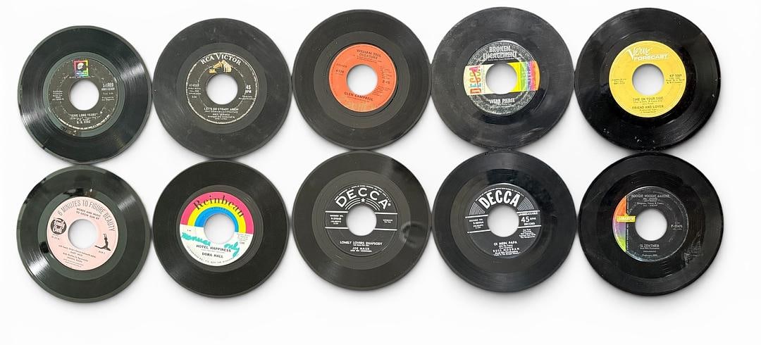 Lot of 10 Rare and High Value 45rpm Vinyl Records Dora Hall BB King Neil Sedaka Glen Campbell Joe (1 of 3)