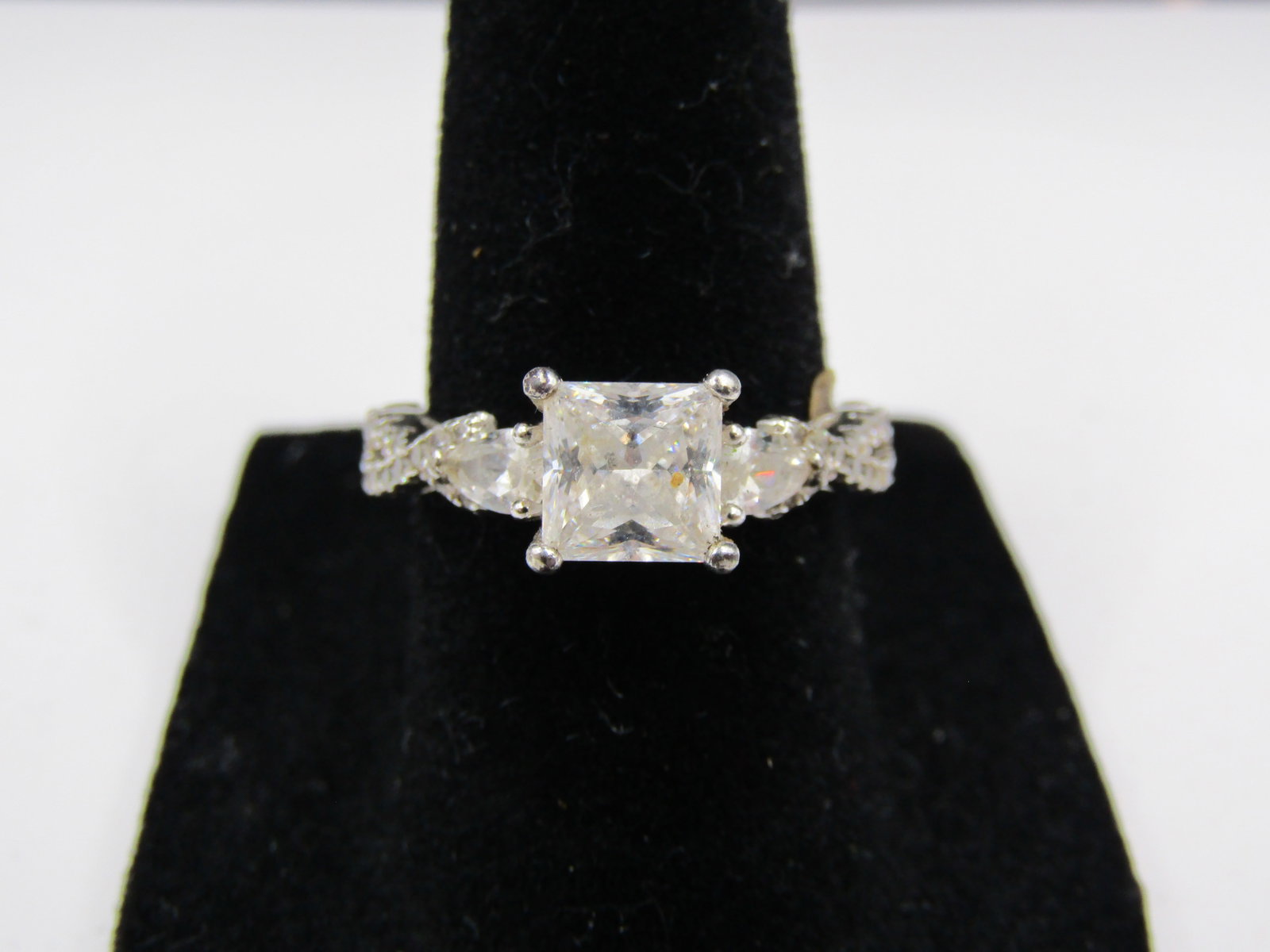Size 6 Sterling Silver, CZ Ring.: Size 6 Sterling Silver, CZ Ring. Condition Yes, we will ship this item, we provide in house shipping to save our customers money. S&H fees and insurance will be added to your invoice. If you would lik