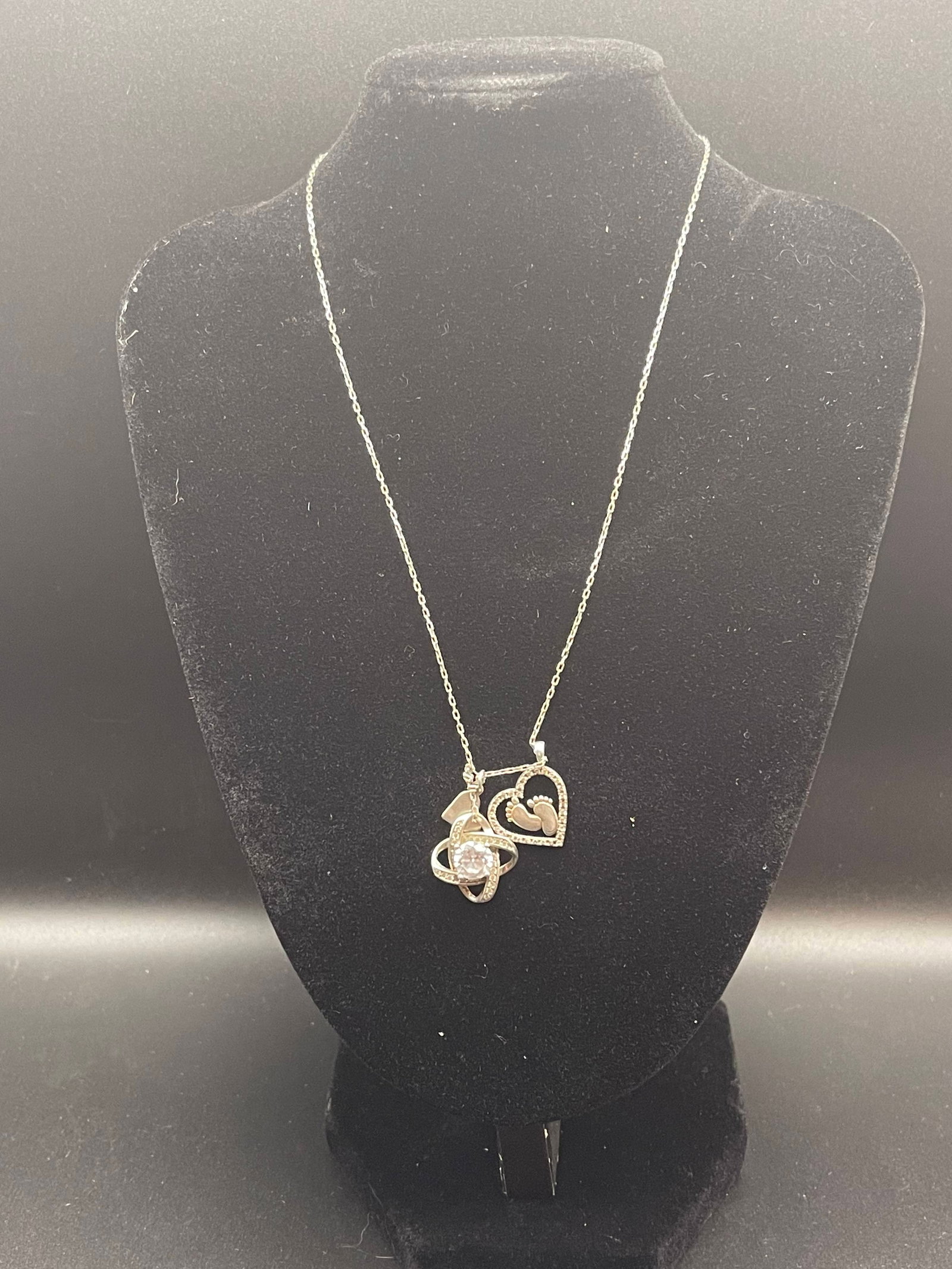 3 Sterling Silver Pendants on 16' Sterling Silver Chain: 3 Sterling Silver Pendants on 16" Sterling Silver Chain Condition Yes, we will ship this item, we provide in house shipping to save our customers money. S&H fees and insurance will be added to your in