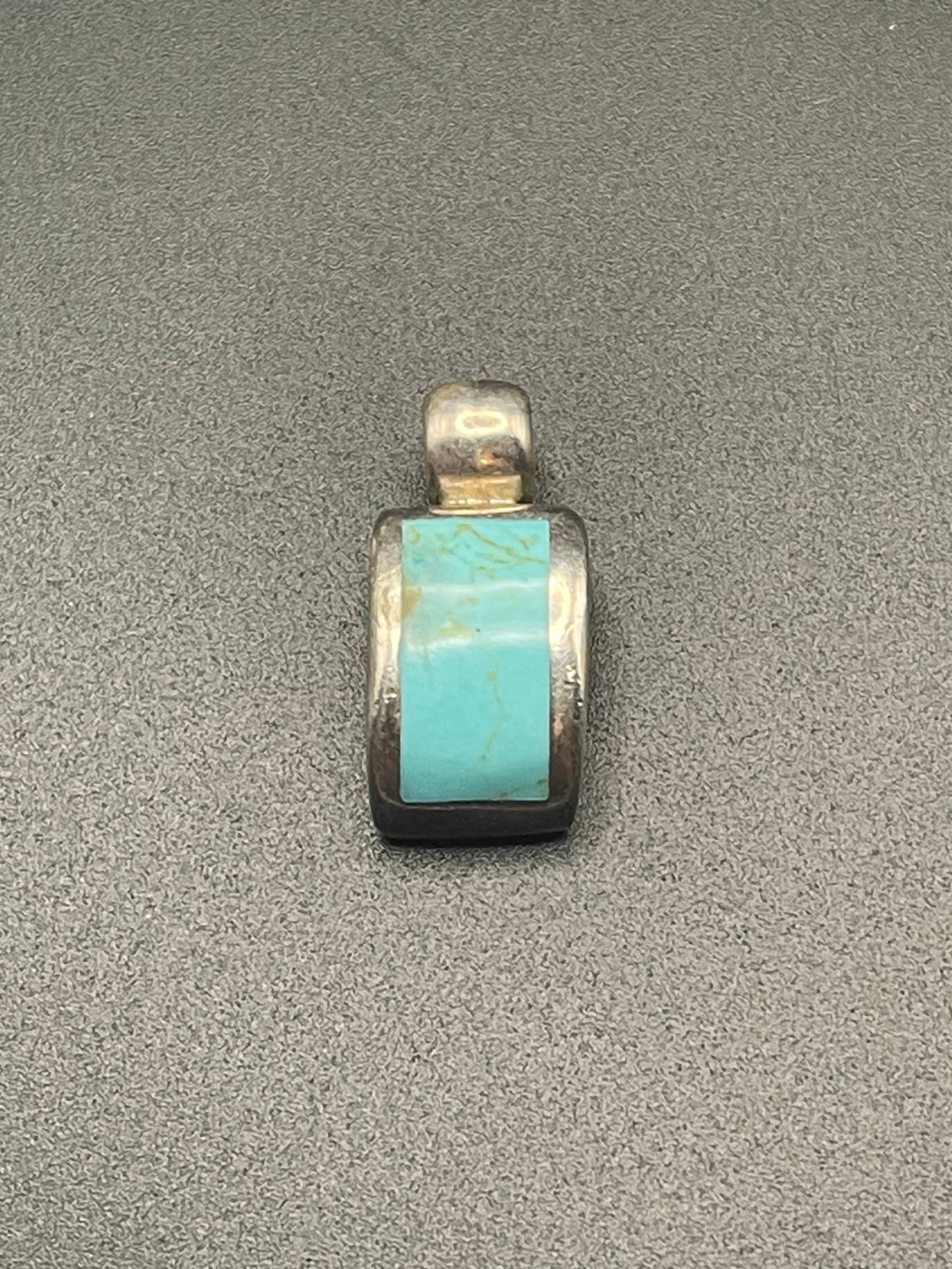 Vintage 'Mexico' Marked Blue Turquoise Sterling Silver Pendant: Vintage "Mexico" Marked Blue Turquoise Sterling Silver Pendant Condition Yes, we will ship this item, we provide in house shipping to save our customers money. S&H fees and insurance will be added to 