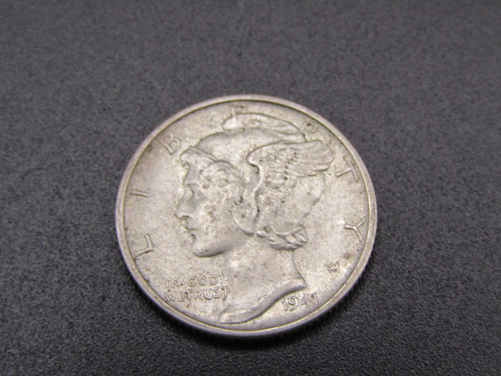 1941-D Mercury Dime. WWII Era, 90% Silver, UNC (1 of 2)