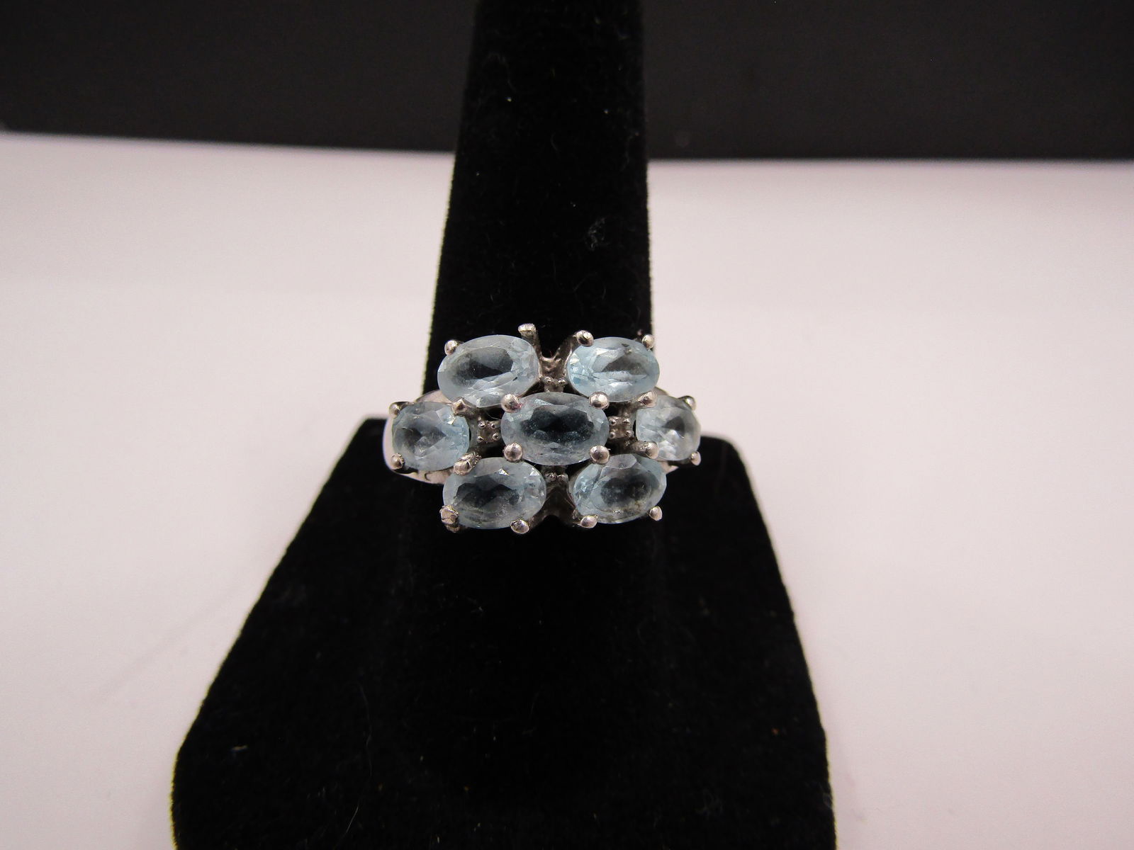 Size 7 Sterling Silver Blue Topaz Cluster Style Ring (1 of 4)