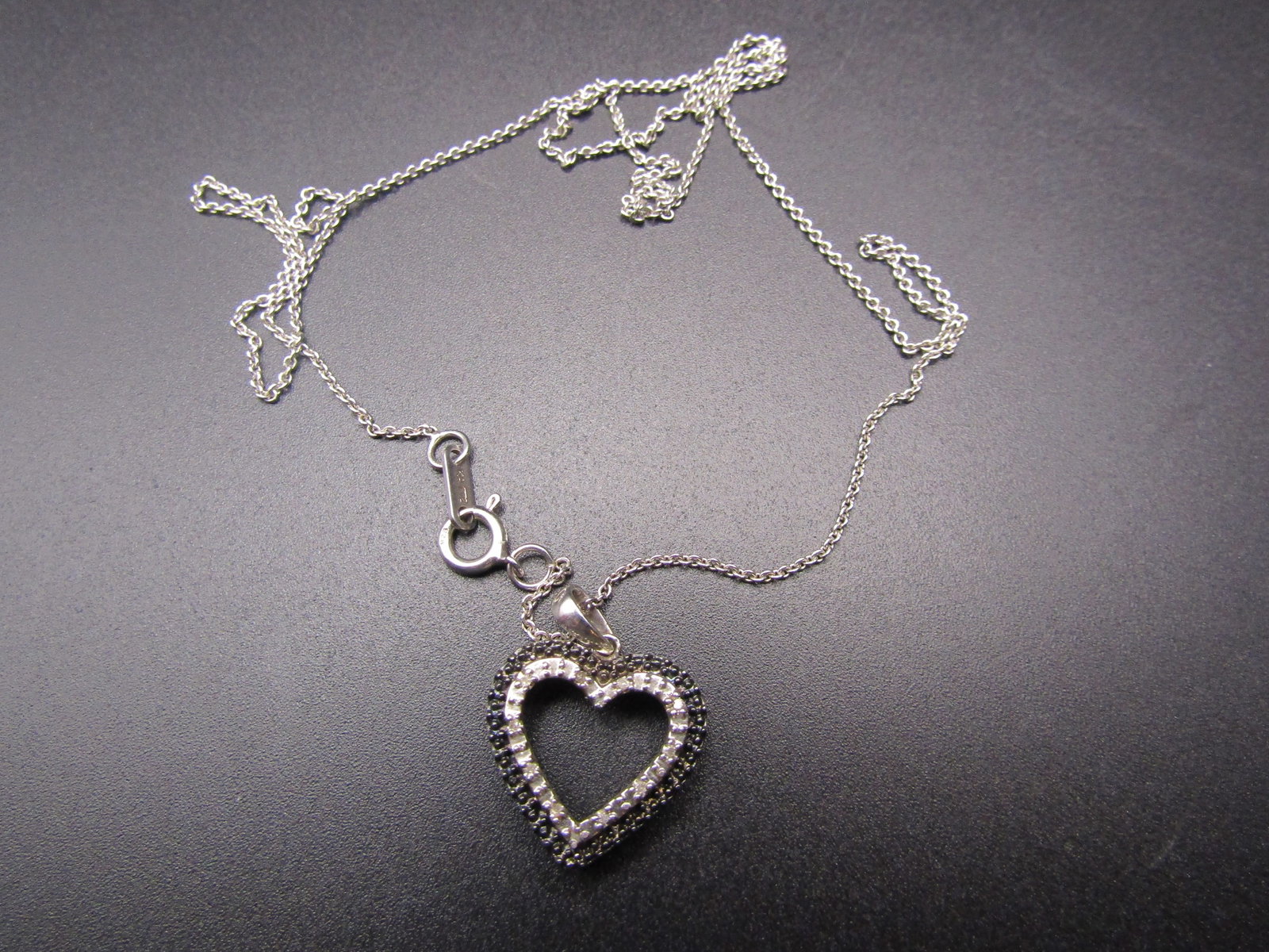Sterling Silver Heart Pendant On 18' Sterling Silver Marked Italy: Sterling Silver Heart Pendant On 18" Sterling Silver Marked Italy Condition Yes, we will ship this item, we provide in house shipping to save our customers money. S&H fees and insurance will be added 