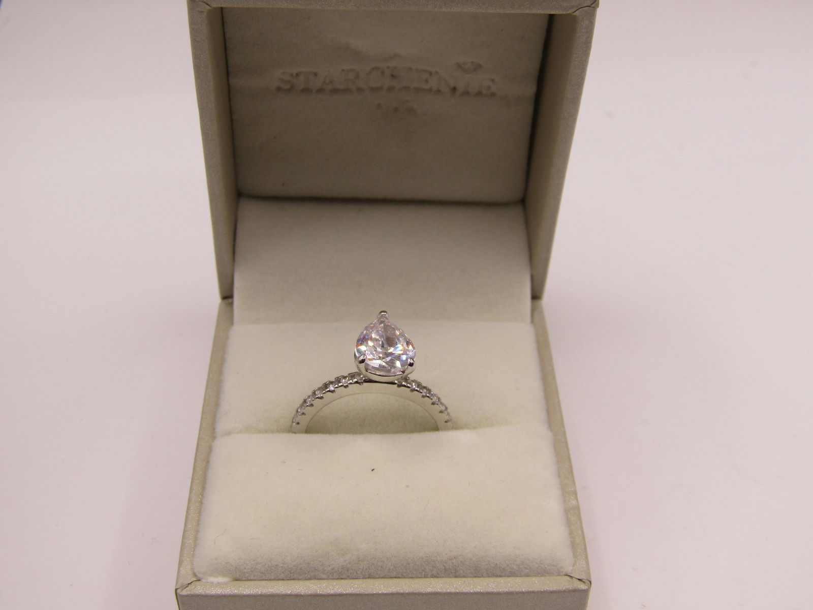 Size 6 Sterling Silver Teardrop Ring NEW (1 of 2)