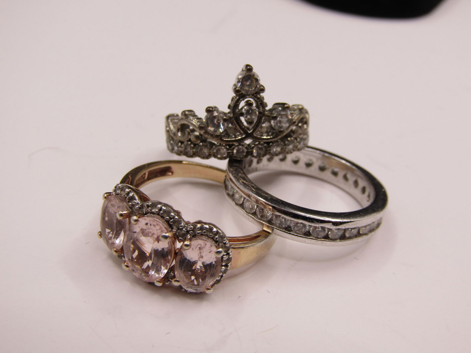 3 Sterling Silver Rings; 2 Size 7, 1 Size 5: 3 Sterling Silver Rings; 2 Size 7, 1 Size 5 Condition Yes, we will ship this item, we provide in house shipping to save our customers money. S&H fees and insurance will be added to your invoice. If yo