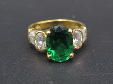 Beatufiul Vintage Gold Plated Sterling Silver Green Emerald, CZ 3 Stone Ring. Size 8
