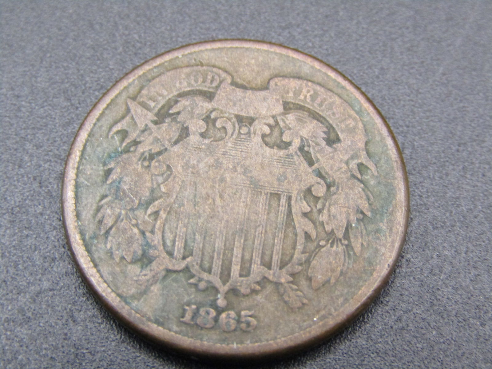 1865 US 2 Cent Piece, Civil War Era, Nice Type Coin (1 of 2)