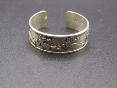 Vintage Flying Goddess Sterling Silver Adjustable Size Ring