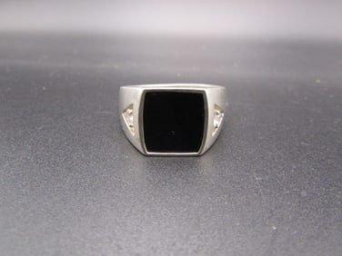 Vintage Sterling Silver Size 13 Black Onyx Ring