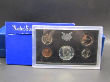1969 US Mint Proof Set. OGP - 40% Silver Kennedy 50c