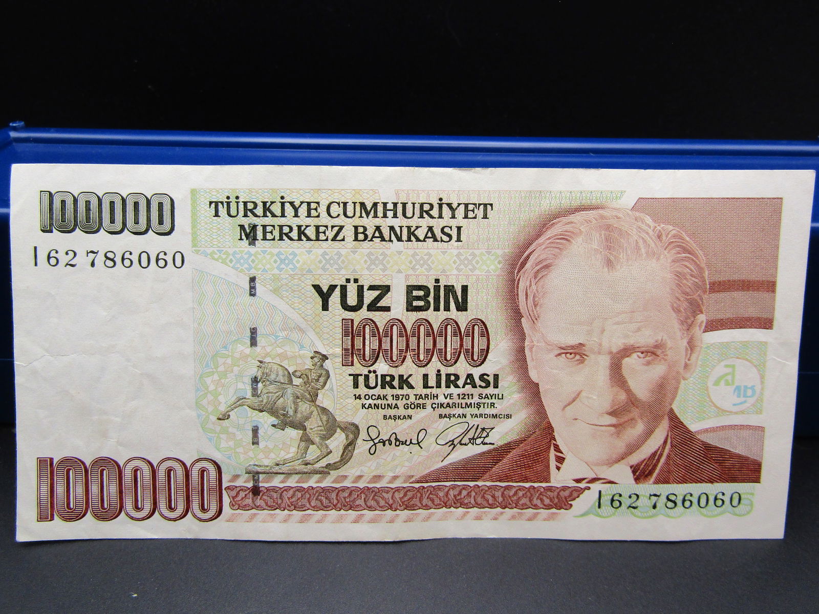 1970 Turkey 100000 Bank Note. (1 of 4)