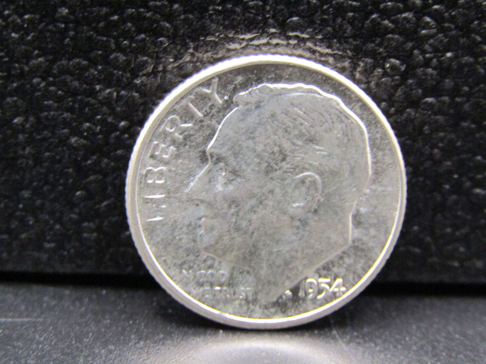 1954 GEM BU Roosevelt Dime. 90% Silver (1 of 2)