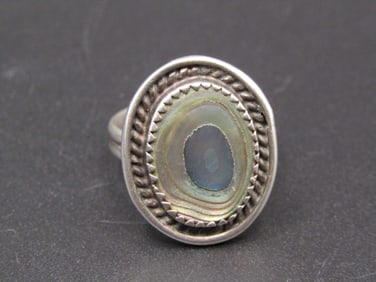 Vintage Sterling Silver Iridescent Abalone Shell Inlay, Size 6.5