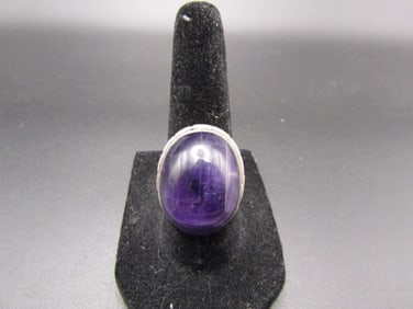 Vintage Sterling Silver with HUGE Purple Amethyst Stone, Size 6.5