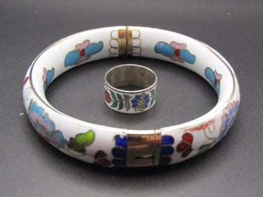 Vintage Sterling Silver Floral Enamel Cloisonne Hinged Bangle Bracelet w Matching Size 6.5 Ring, Set