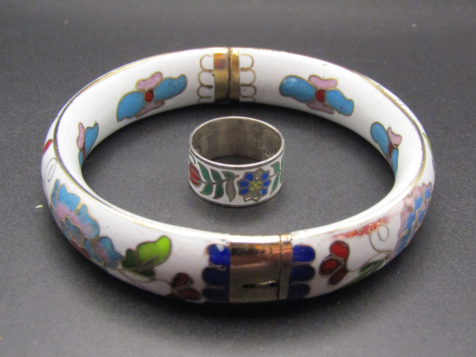 Vintage Sterling Silver Floral Enamel Cloisonne Hinged Bangle Bracelet w Matching Size 6.5 Ring, Set (1 of 5)