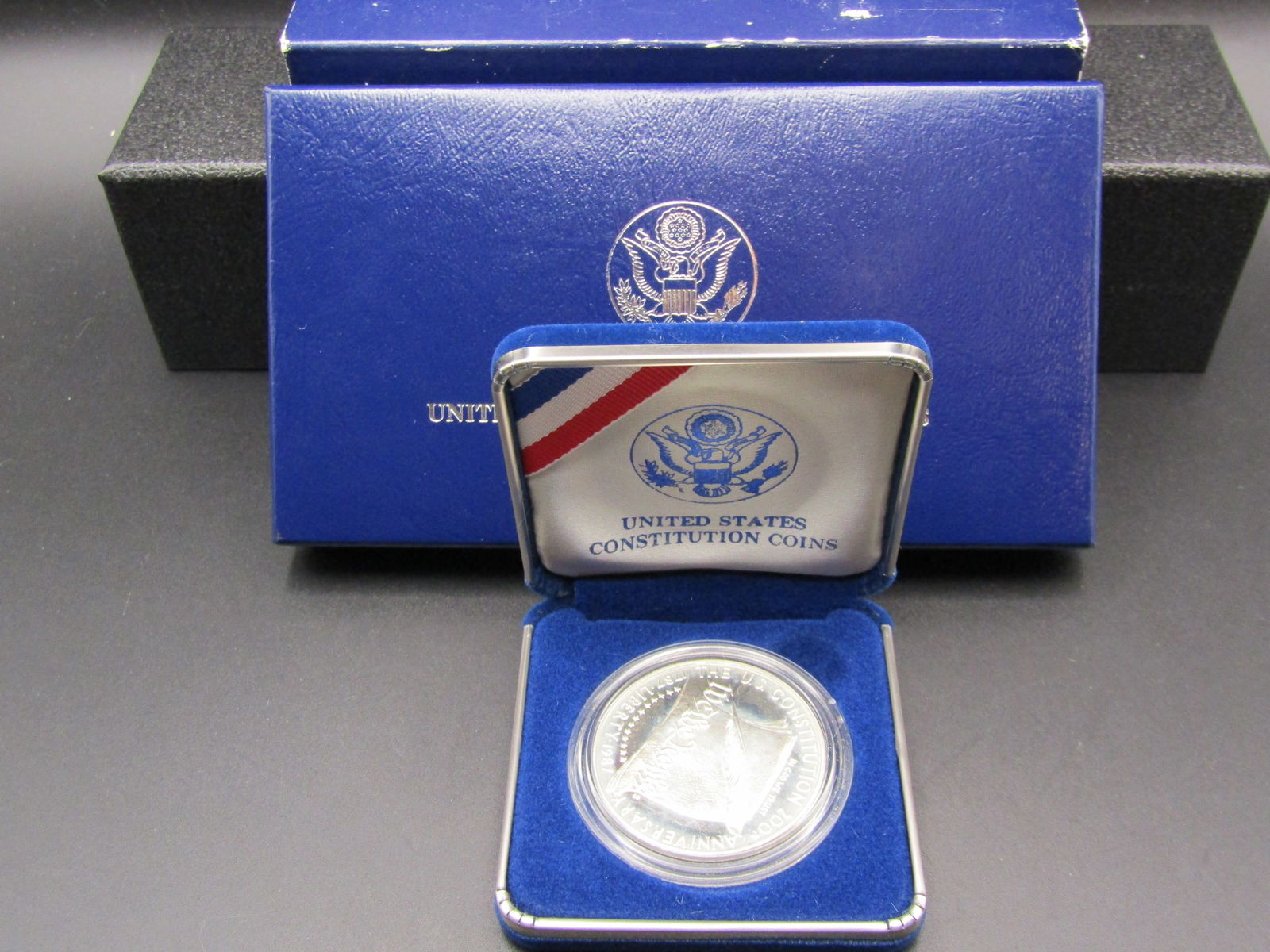 1987-S Proof 90% Silver Dollar - US Mint Constitution Commemorative Silver Dollar. OGP and Coa (1 of 3)