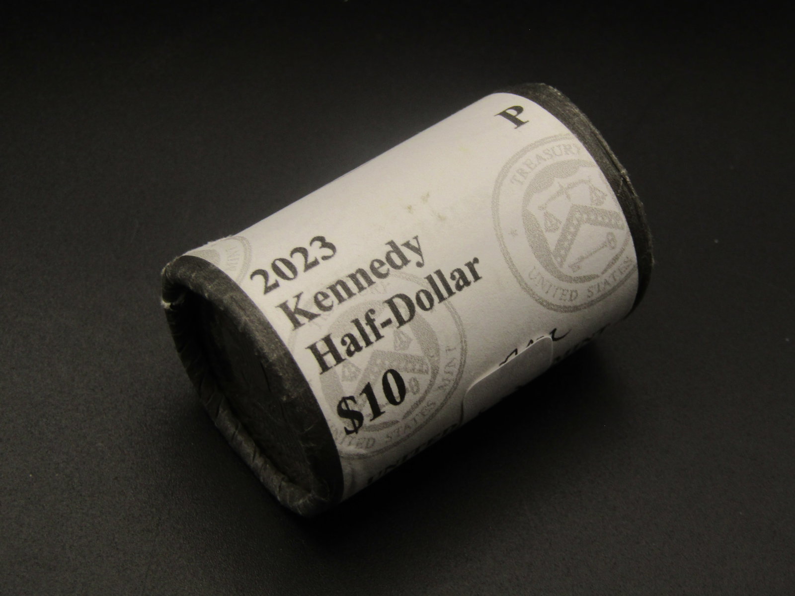 One Roll of 2023 P GEM BU Kennedy Half Dollars, Original US Mint Wrapped: One Roll of 2023 P GEM BU Kennedy Half Dollars, Original US Mint Wrapped