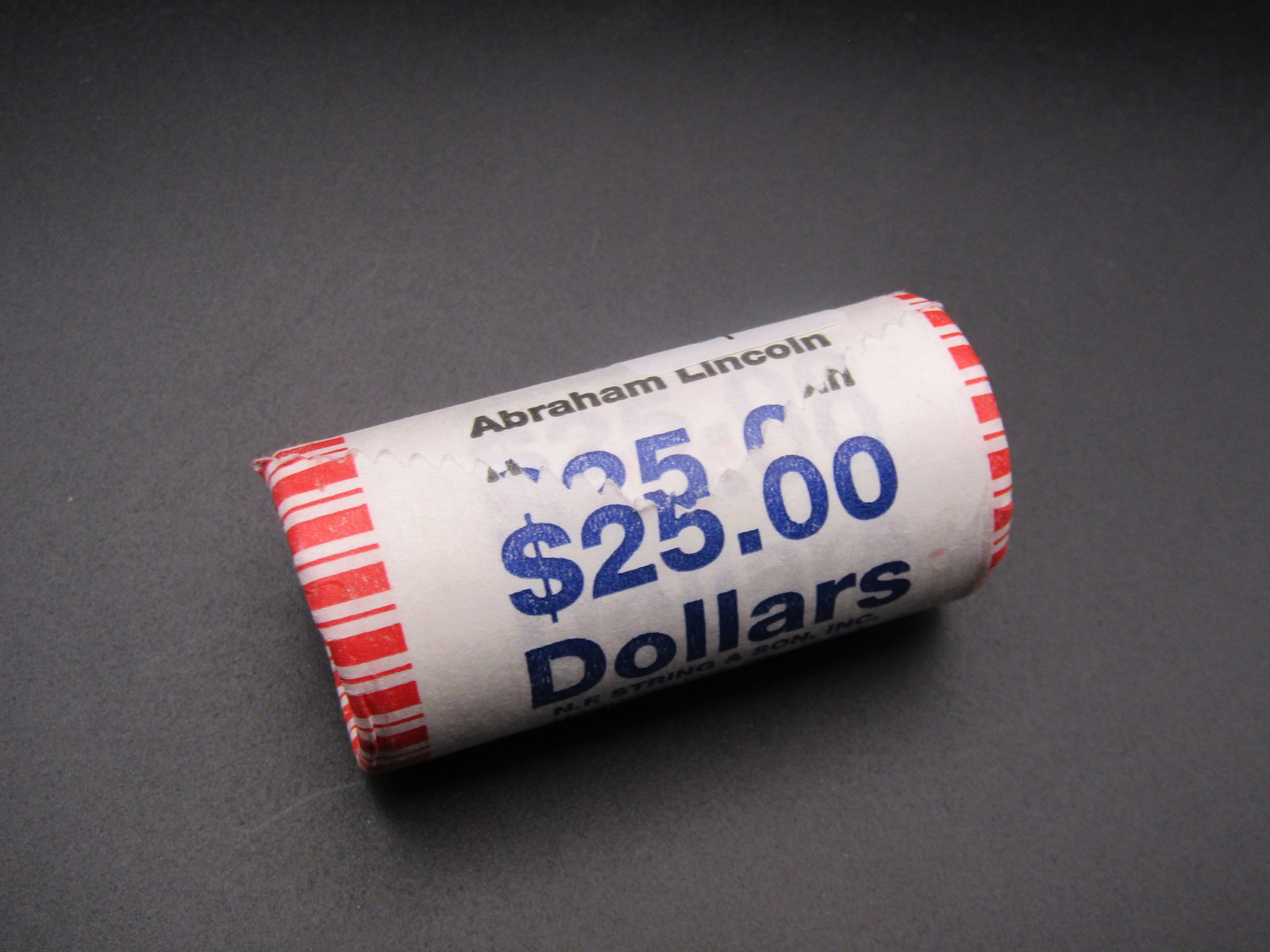Roll of 2010 GEM BU Lincoln Presidential Golden Dollars, Original US Mint Wrapped, $25 Roll: Roll of 2010 GEM BU Lincoln Presidential Golden Dollars, Original US Mint Wrapped, $25 Roll