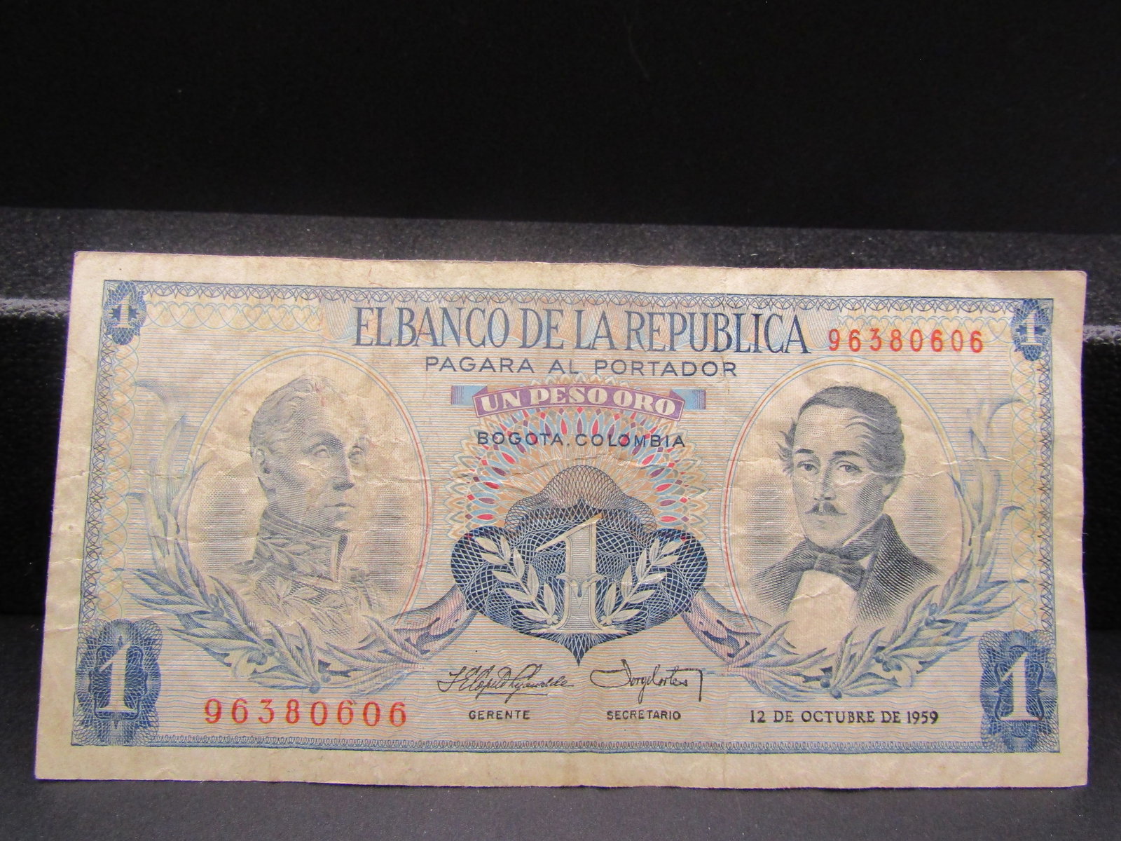 1959 Colombia 1 Peso Bank Note, Tough Find (1 of 2)