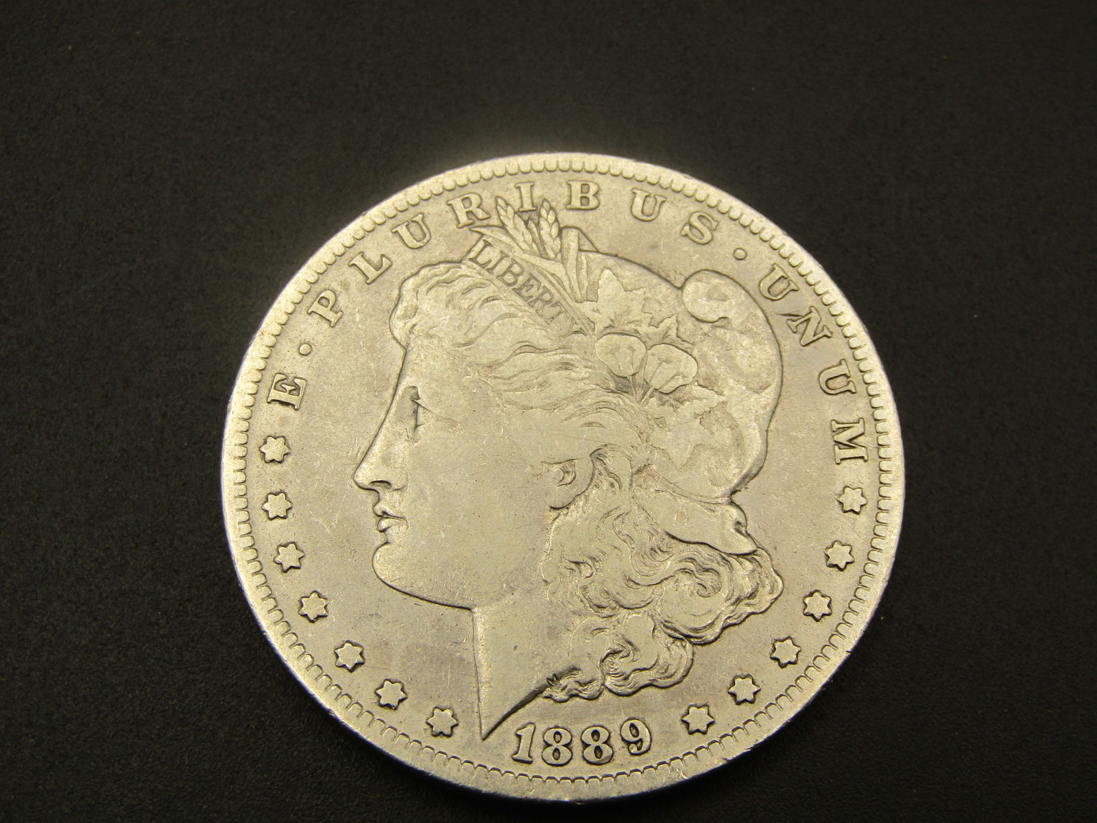 1889 O Morgan Silver Dollar. 90% Silver, Nice Details (1 of 2)