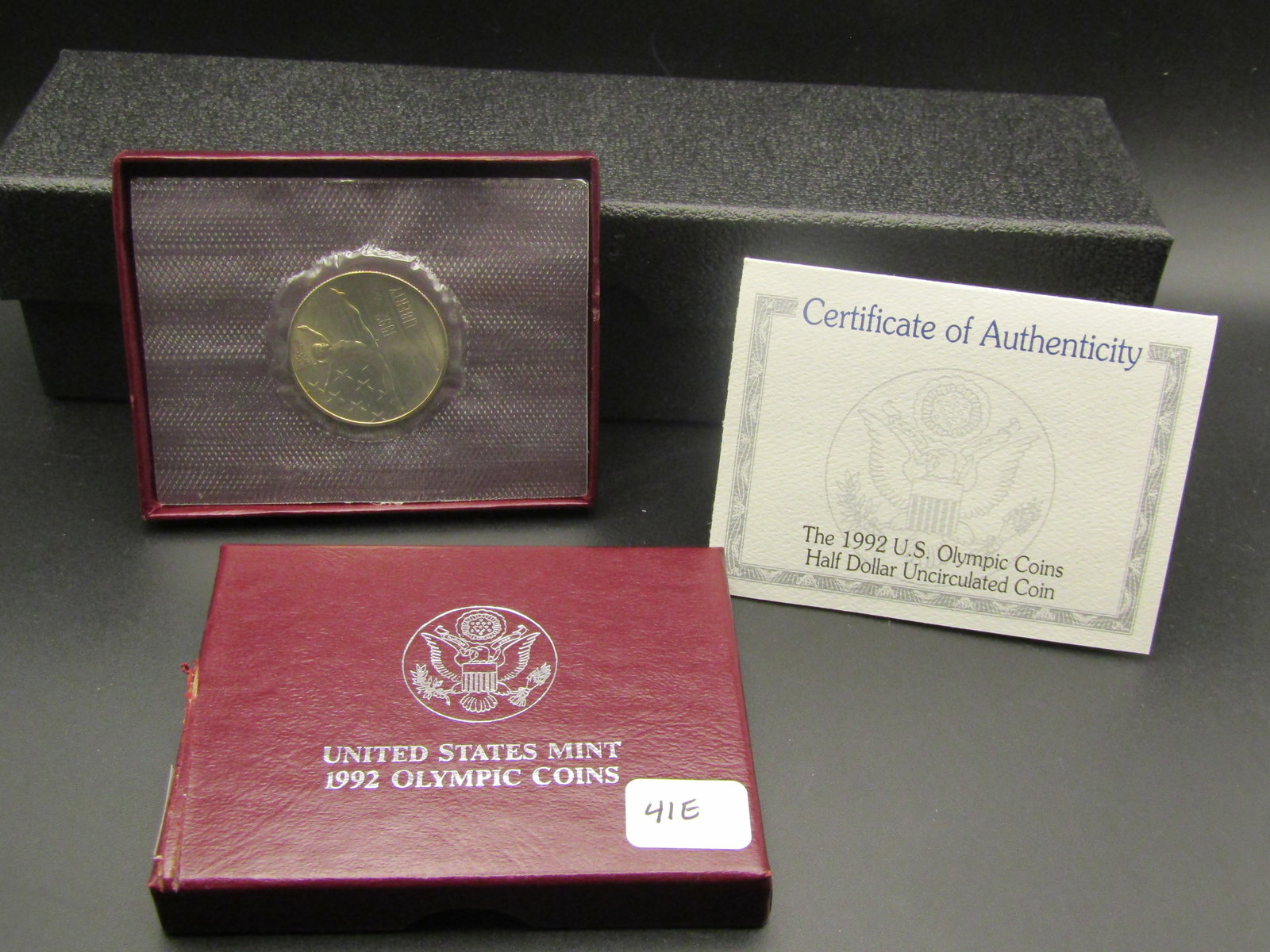 1992 US Mint Gem Unc Olympic Half Dollar, OGP and COA (1 of 5)