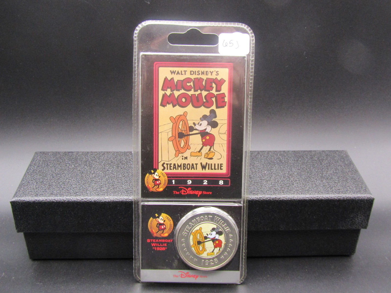 Disney's-STEAMBOAT WILLIE, 1928-VERY Hard to Find, Brand new in Plastic Case, Great gift (1 of 4)