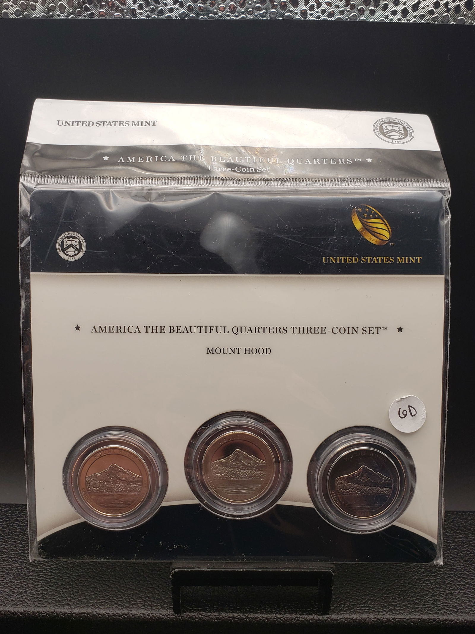 2010 US Mint Mount Hood America The Beautiful Quarters 3 Coin Set, PDS, Sealed, OGP: 2010 US Mint Mount Hood America The Beautiful Quarters 3 Coin Set, PDS, Sealed, OGP