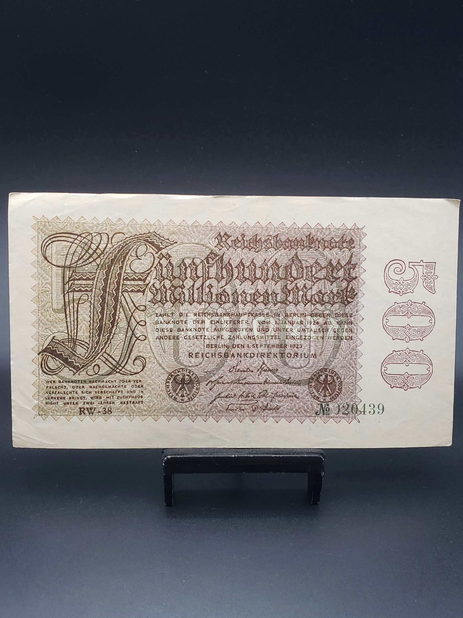 1923 German 500 Reichsbanknote , GEM CRISP UNC. Tough Post WWI Currency (1 of 4)