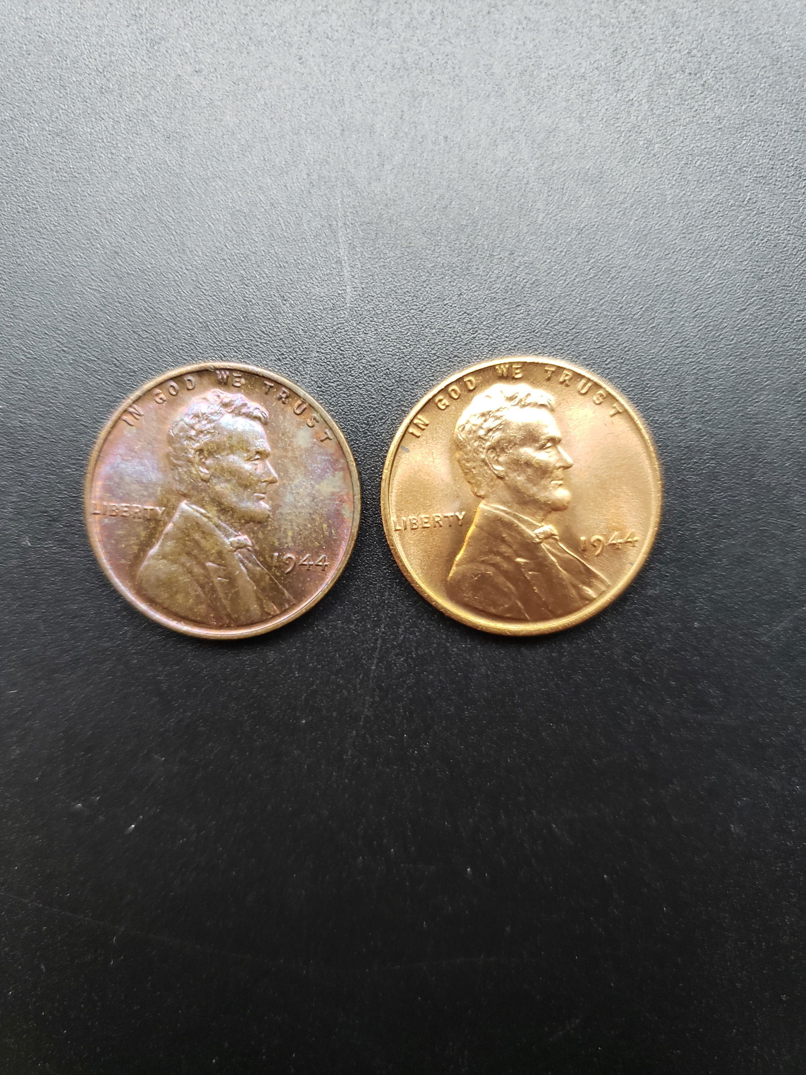2-1944 GEM BU RED Lincoln Wheat Cents, One Toned, WWII Era (1 of 2)