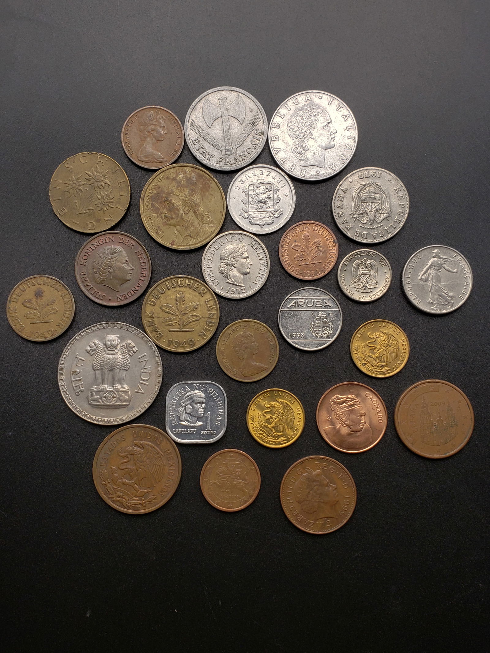 25 Unsearched World/Foreign Coins (1 of 8)