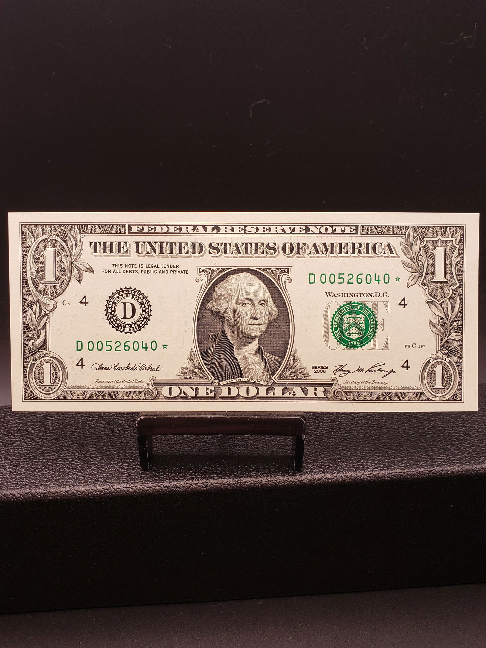 2006 Green Seal $1 STAR REPLACEMENT Note, LOW SERIAL #00526040 (1 of 4)
