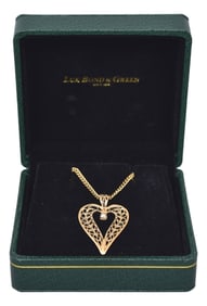 18K Yellow Gold Necklace and Heart Pendant with Diamond