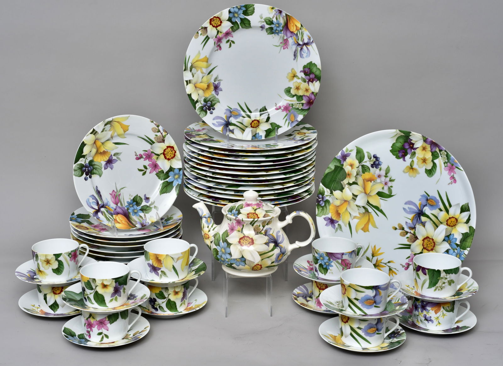 Limoges Bill Goldsmith Dinnerware: Limoges France Bill Goldsmith Narcissus Site Corot Dinnerware Set includes: Set of 14 dinner plates: 10 3/8”Diam. Set of 11 salad plates: 8 5/8”Diam. Set of 12 cups: 4”Diam. x 2 1/4&