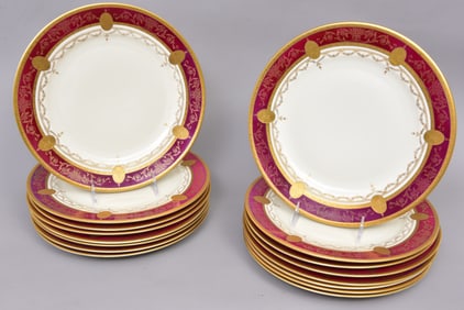 Set of 16 Hazel Jones Dinner plates