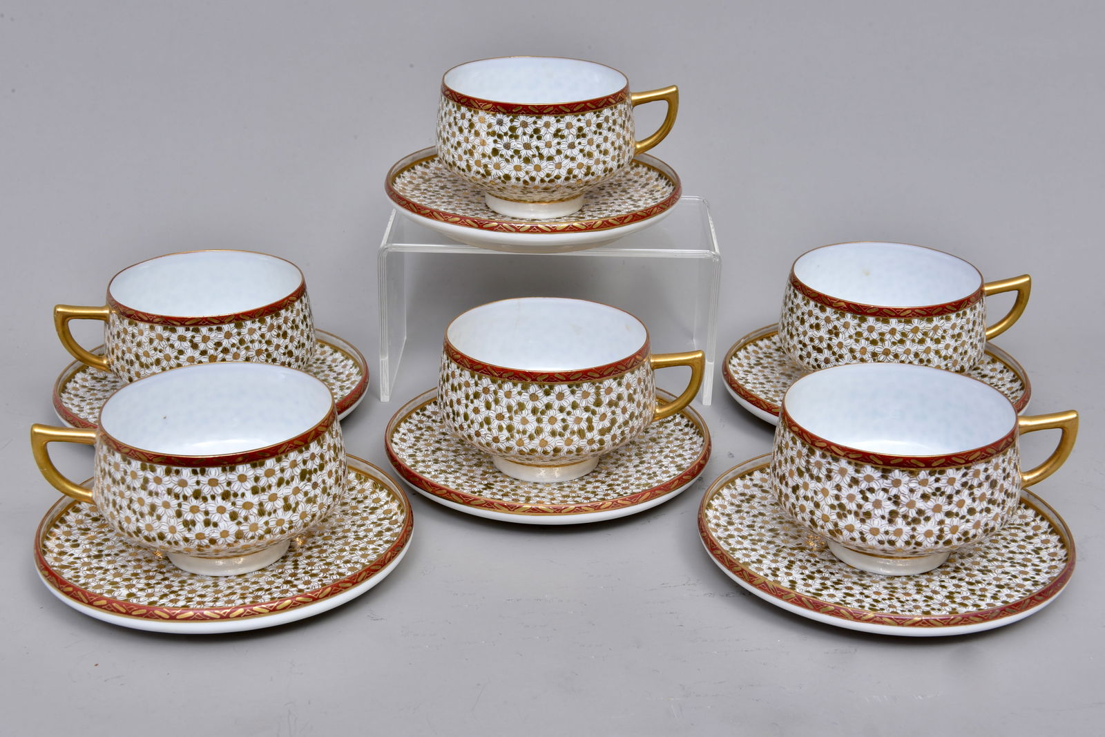 Japanese Kutani Eggshell Porcelain Cups and Saucers (1 of 6)